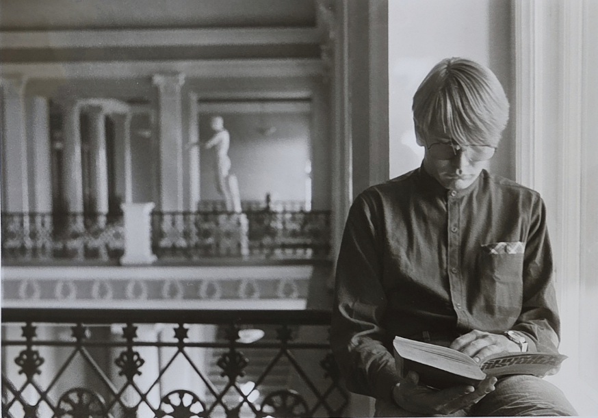 opiskelua kirjastolla